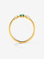 Anillo de oro amarillo de 18K con esmeralda verde en talla brillante de 0,1 cts y 29 diamantes en talla brillante con un total de 0,178 cts