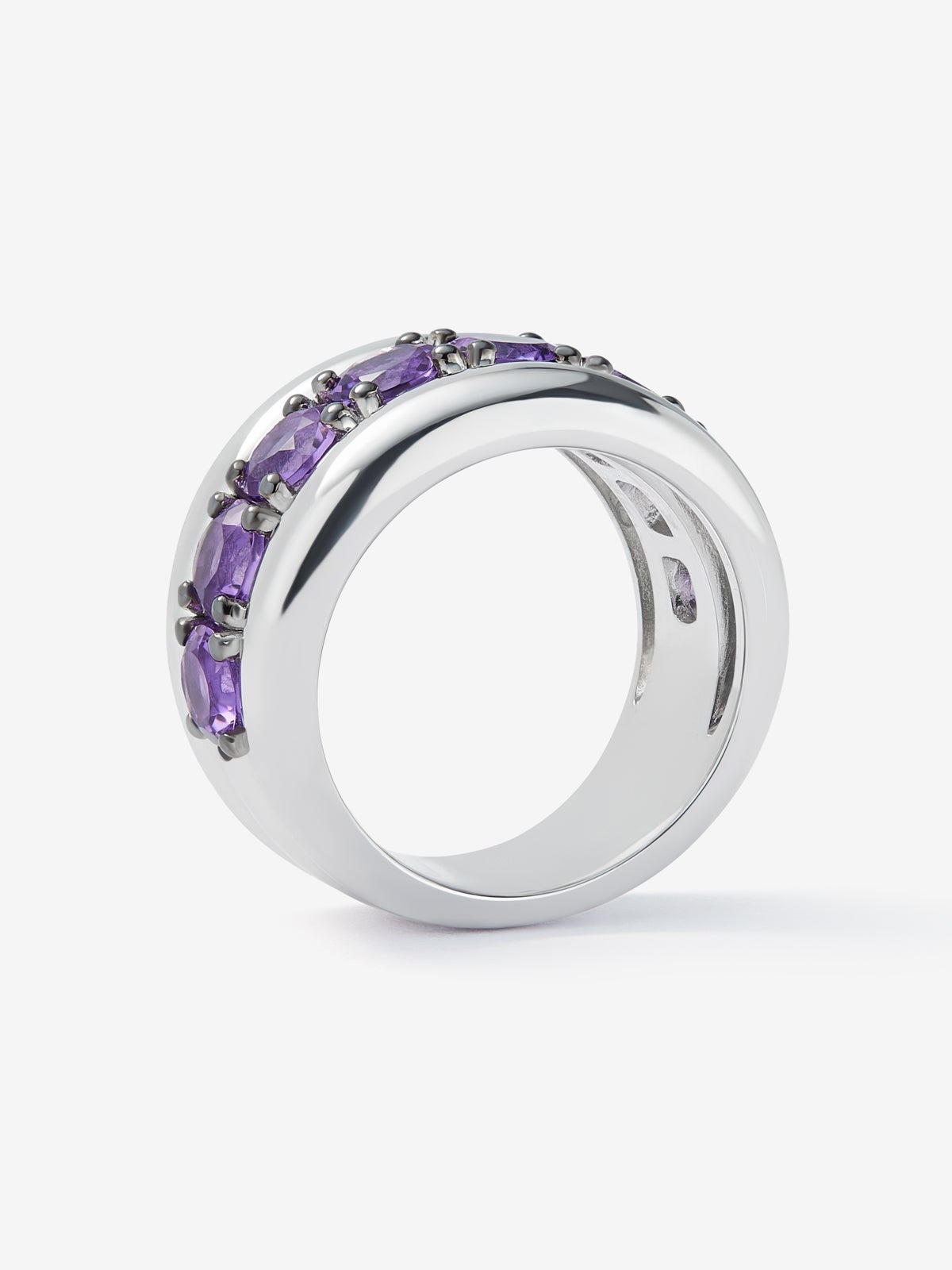 Anillo de plata 925 con pavé de amatistas moradas en talla brillante