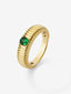 Anillo gallonado de oro amarillo de 18K con esmeralda verde en talla oval