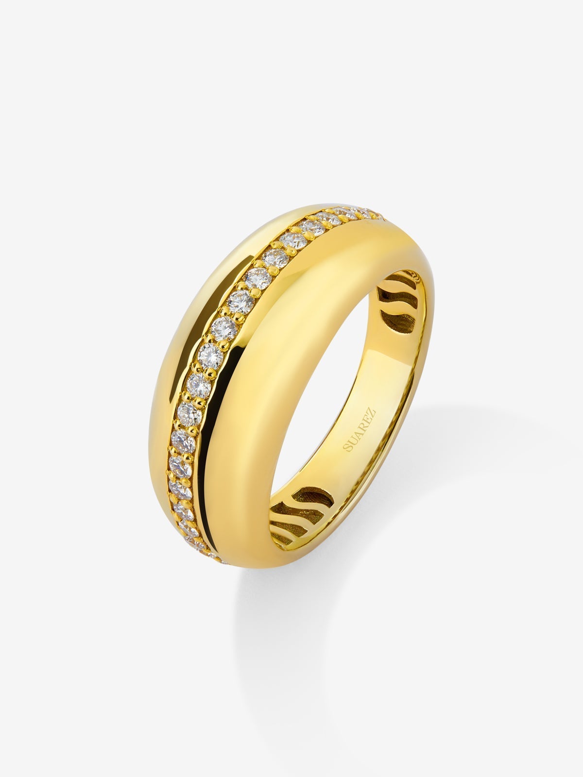 Anillo de oro amarillo de 18K con diamantes en talla brillante