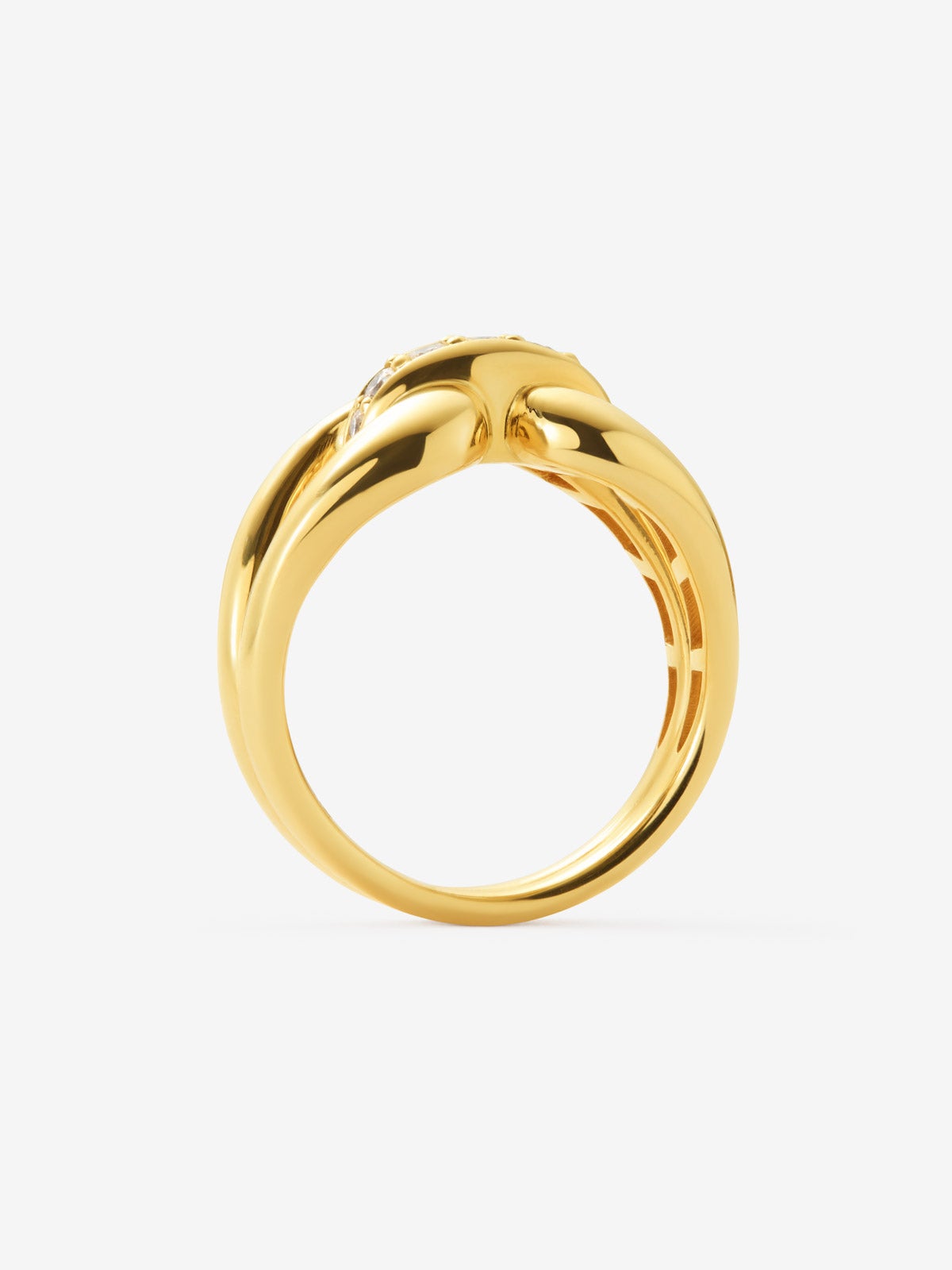 Anillo eslabón de oro amarillo de 18K con 8 diamantes en talla brillante con un total de 0,26 cts