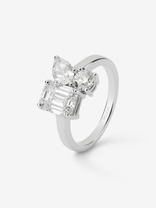 Anillo de Alta Joyería en oro blanco de 18K y diamantes