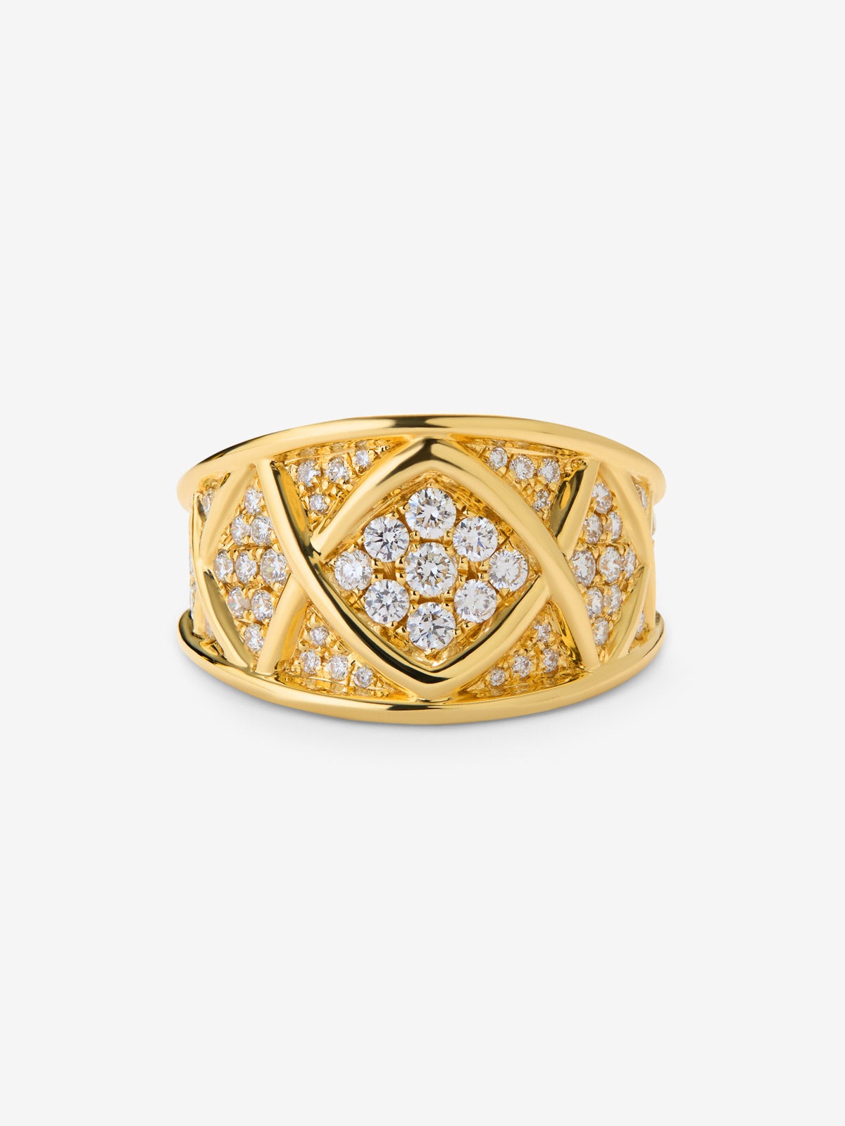 Anillo de oro amarillo con pavé de 55 diamantes en talla brilllante con un total de 0,6 cts