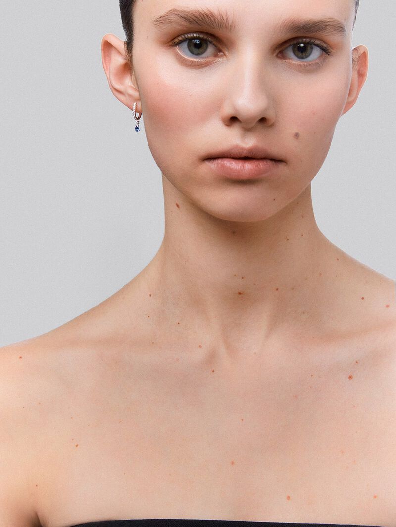 18K white gold hoop earrings with 2 pear-cut blue sapphires with a total of 0.59 cts and 28 brilliant-cut diamonds with a total of 0.17 cts image number 1
