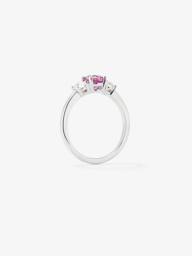 18K white gold triple ring with brilliant-cut pink sapphire of 0.97 cts and 2 brilliant-cut diamonds with a total of 0.2 cts image number 4