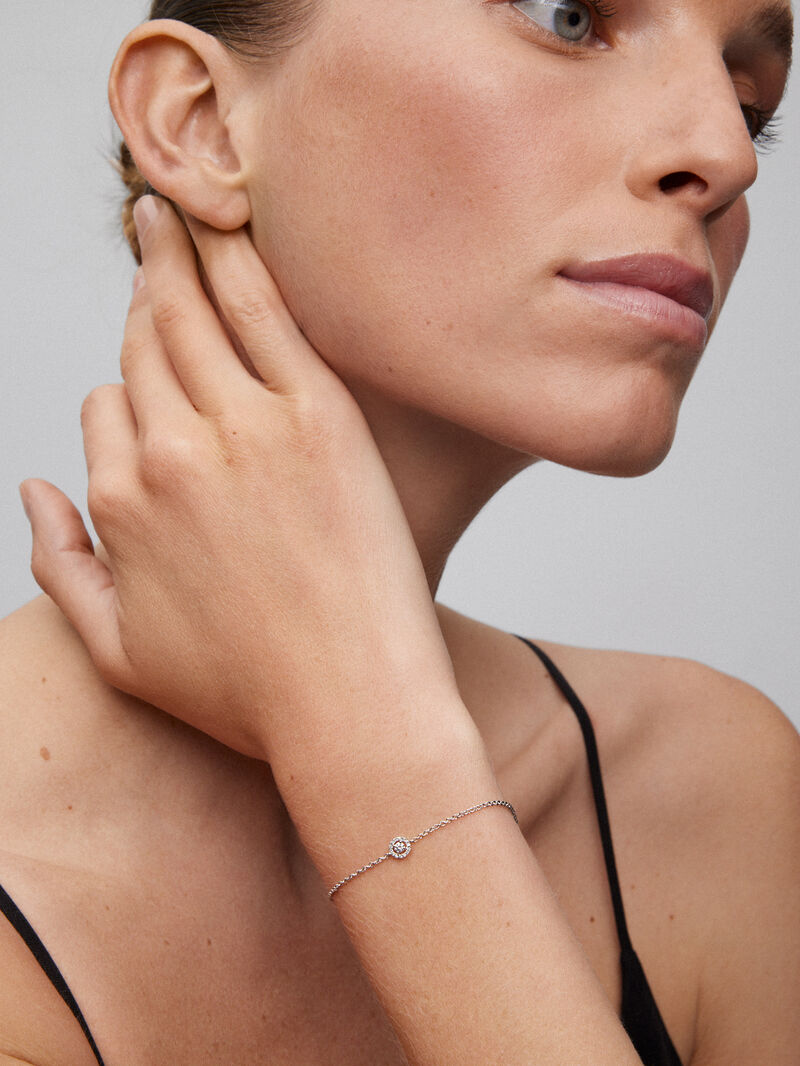 18K white gold bracelet with brilliant-cut diamonds with a total of 0.12 cts image number 5