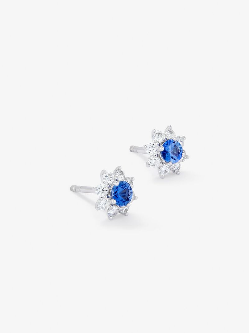 18K white gold earrings with 2 blue sapphires with a total of 0.43 cts and 16 brilliant-cut diamonds with a total of 0.44 cts in a star shape image number 2