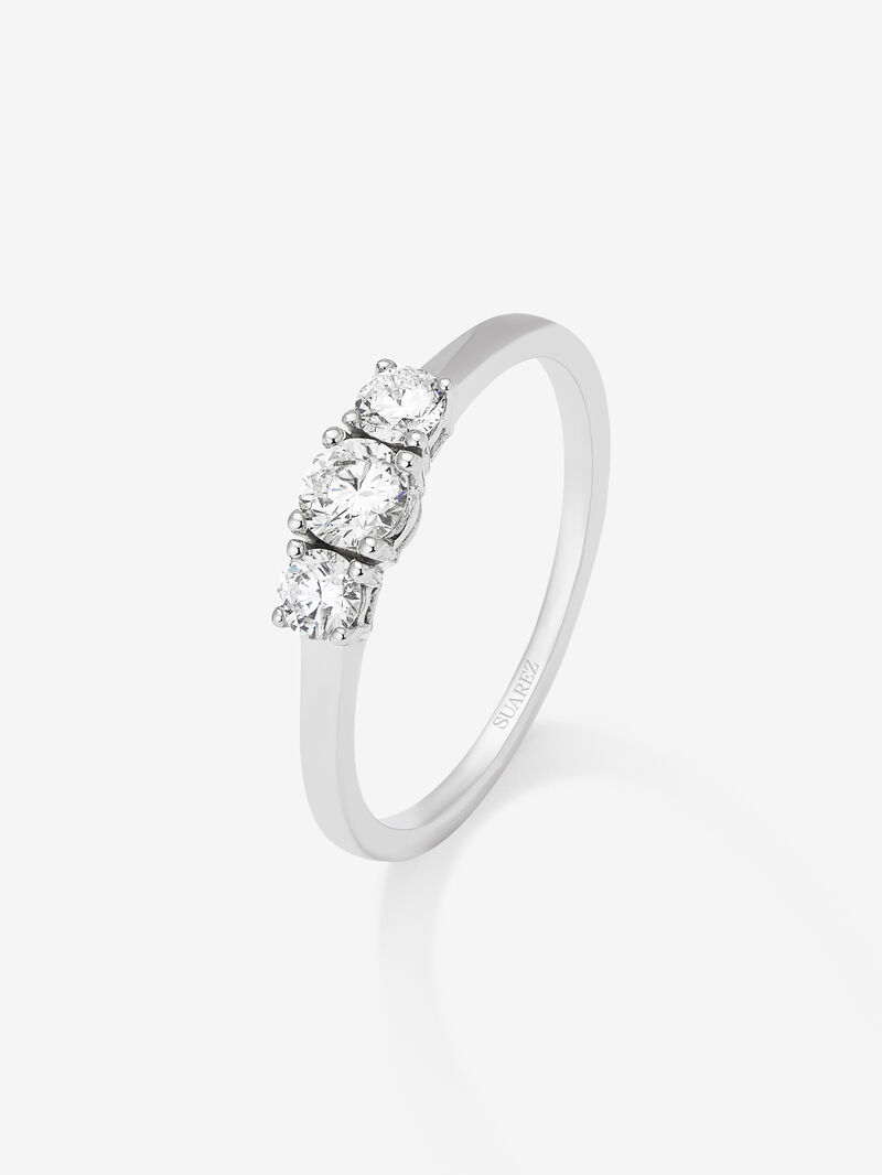 18K White Gold Doing Ring with white 0.45 cts bright diamonds image number 0