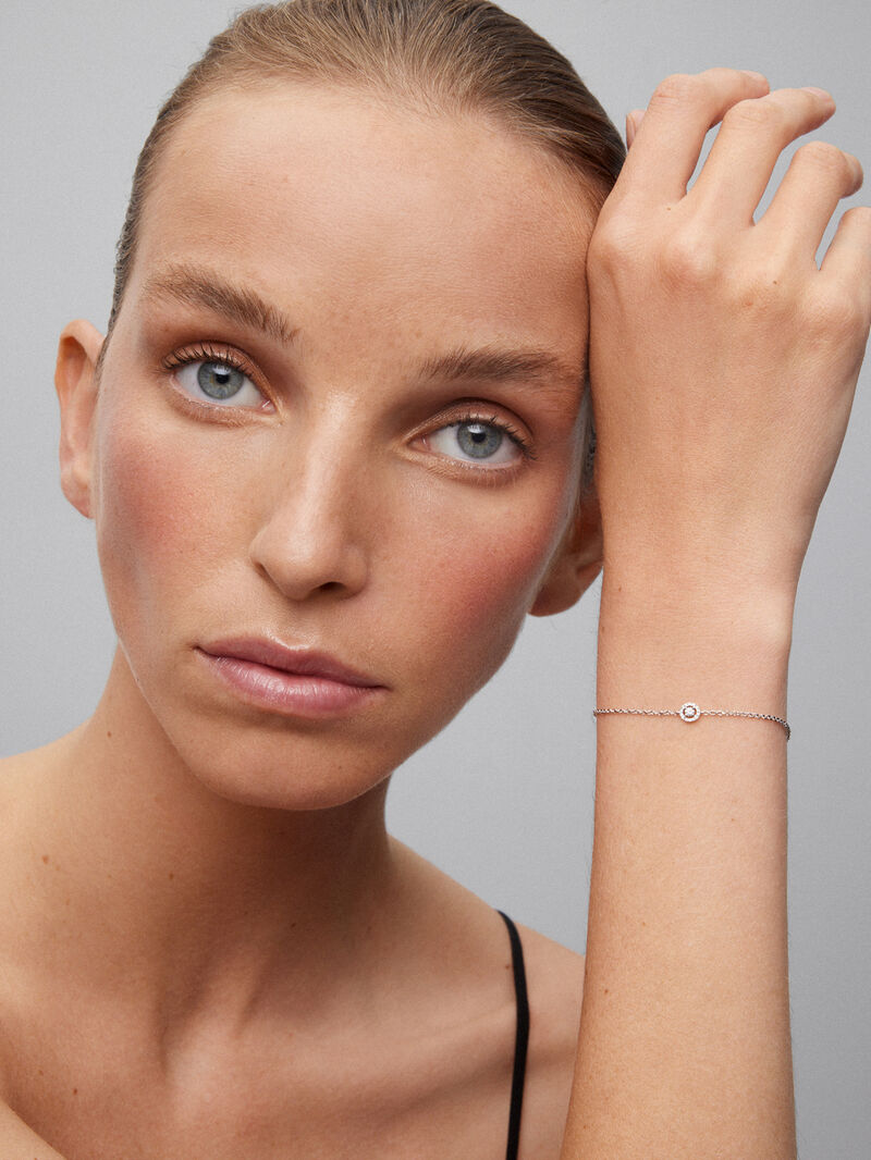 18K white gold bracelet with brilliant-cut diamonds with a total of 0.12 cts image number 2