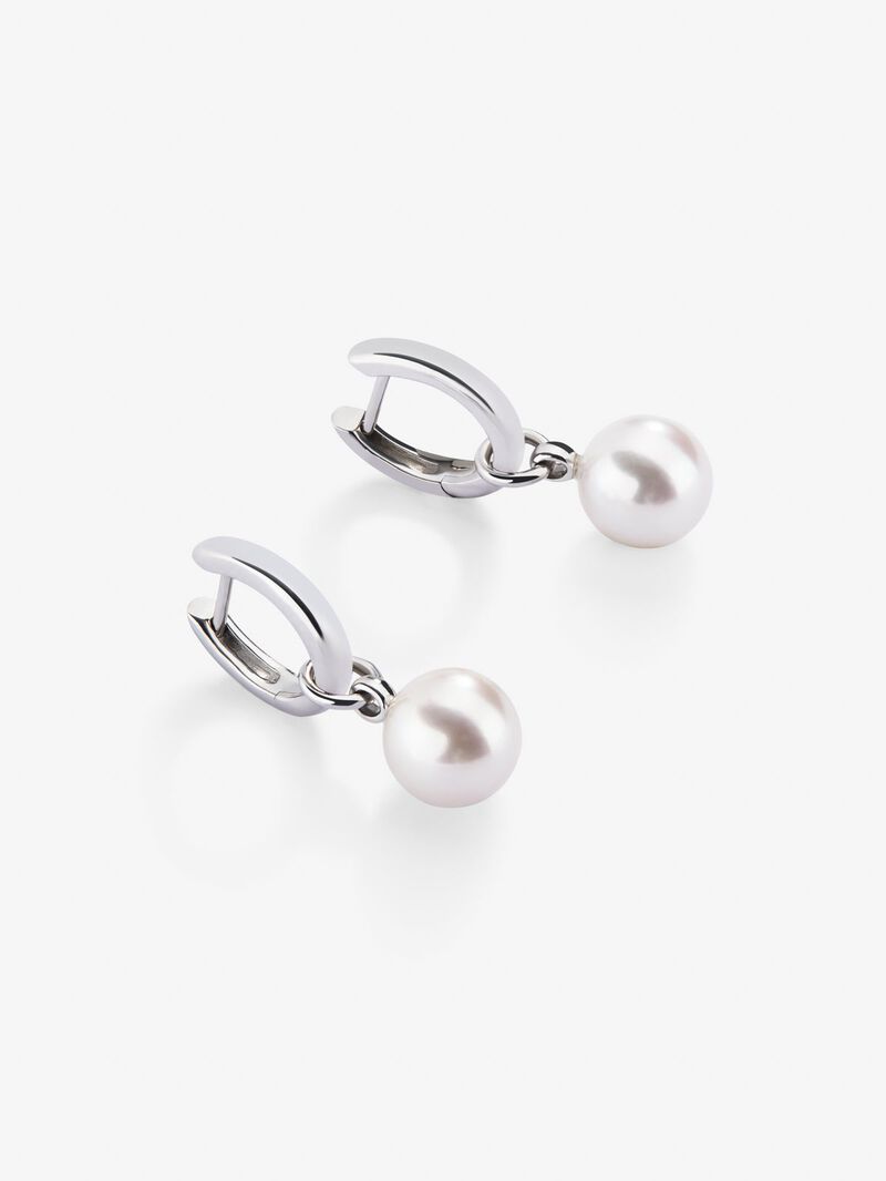 925 silver earrings with 8.5 mm Akoya pearls image number 1