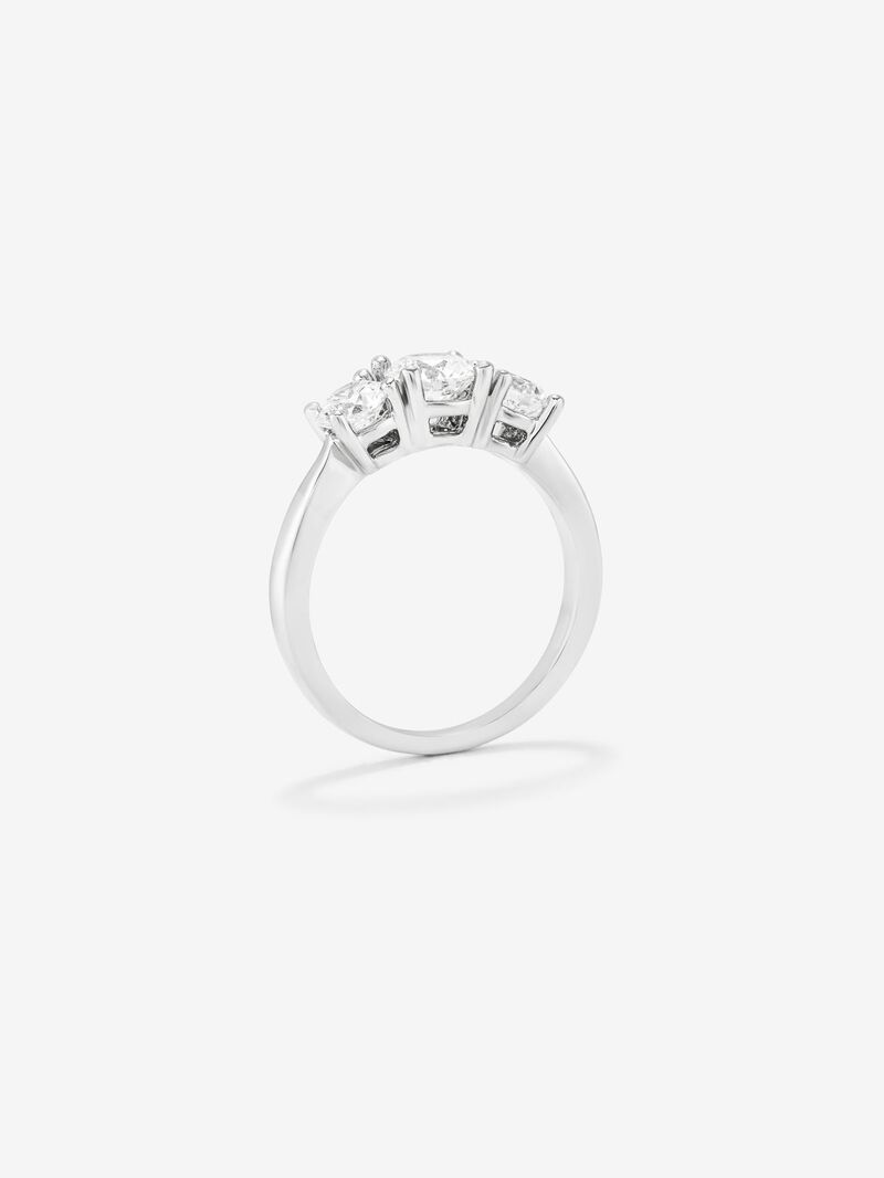 18K white gold triple ring with 3 brilliant-cut diamonds with a total of 1.5 cts image number 4