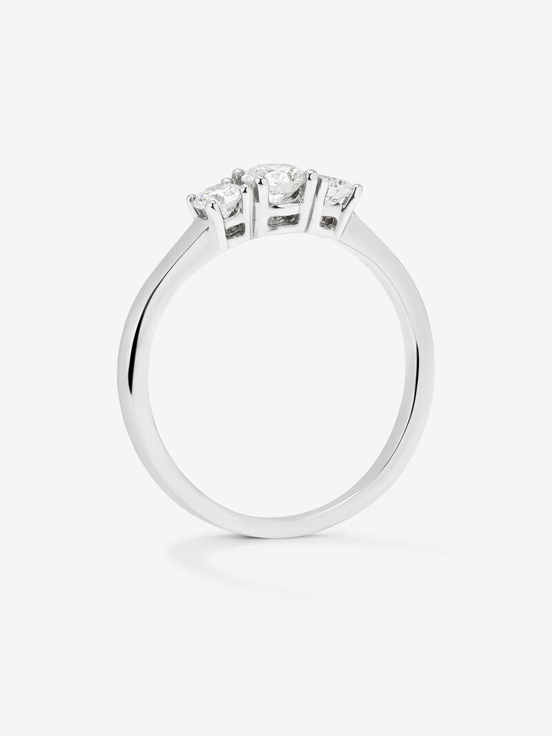18K White Gold Doing Ring with white 0.45 cts bright diamonds image number 4