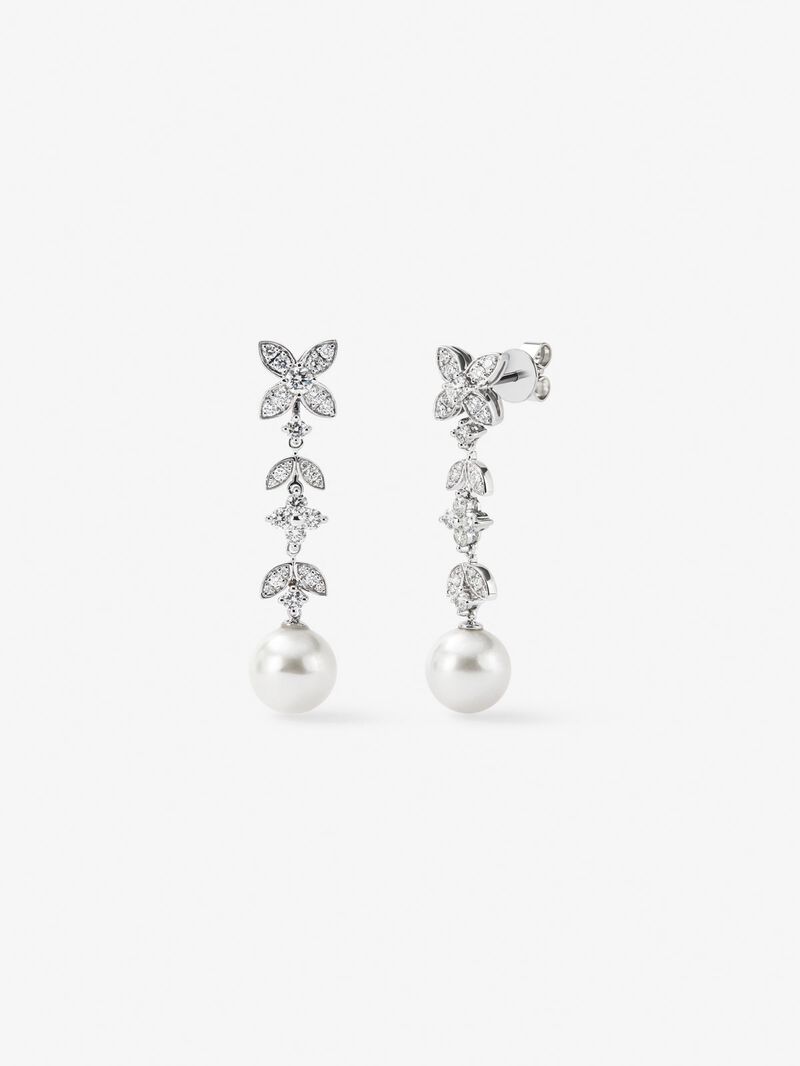 18K white gold earrings with 62 brilliant-cut diamonds with a total of 0.99 cts and 2 8.5 mm Akoya pearls image number 0