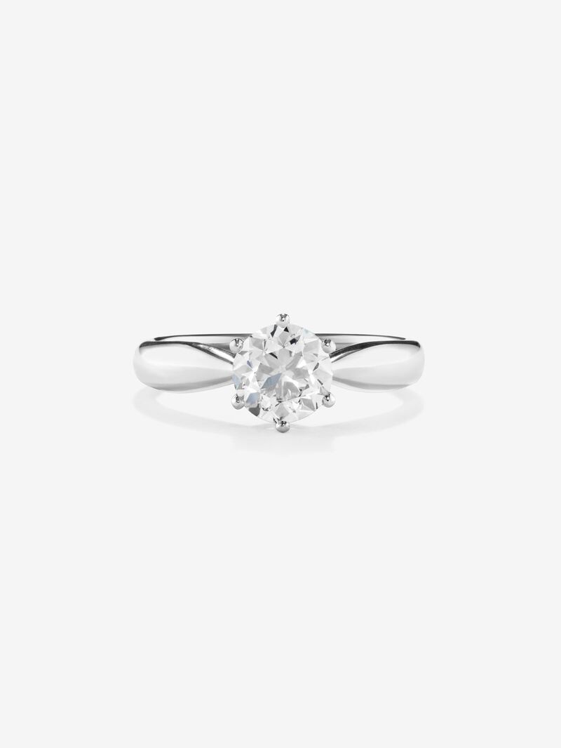 18K white gold compromise ring with 2 carat central diamond image number 1