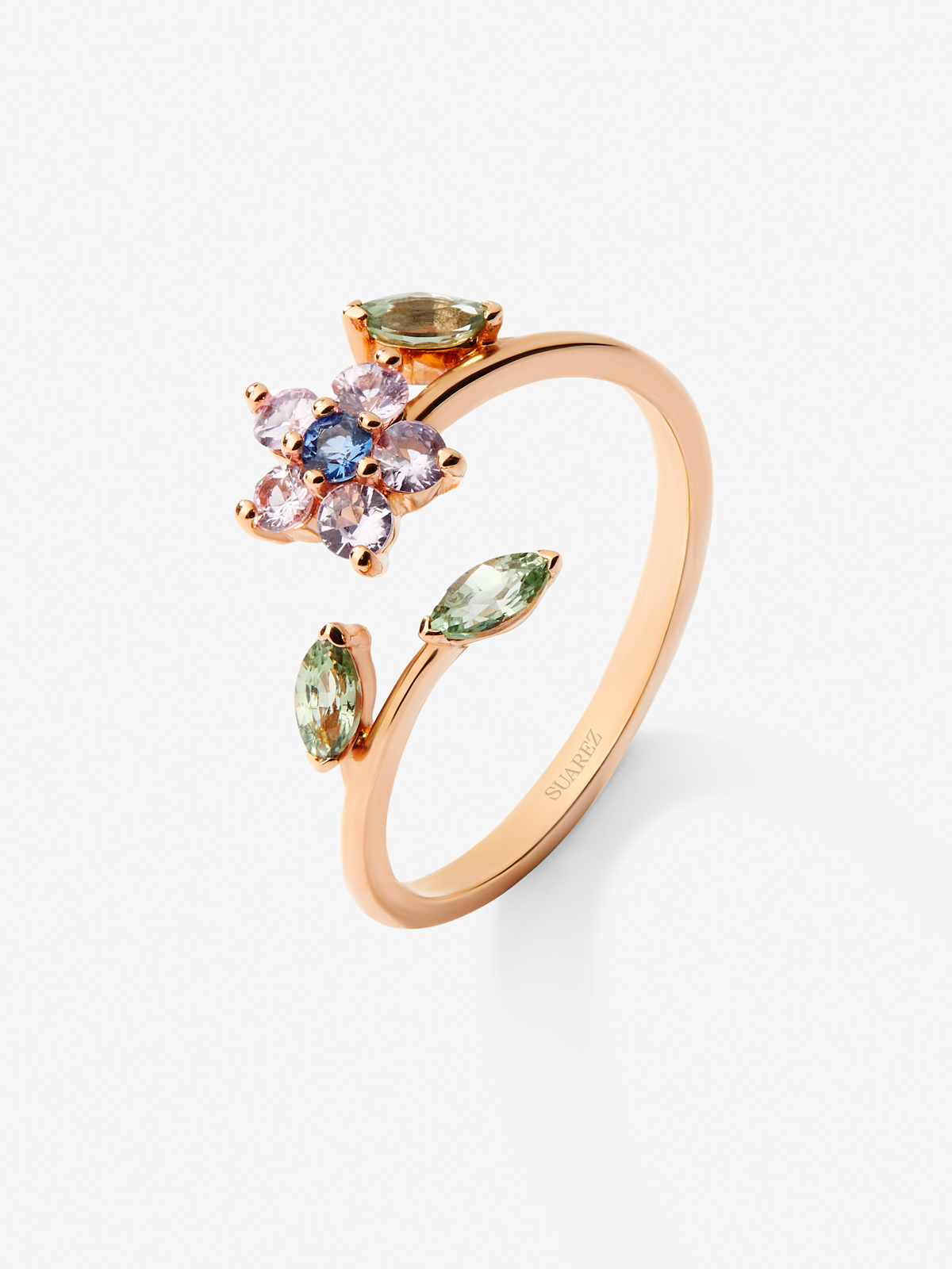 18K rose gold ring with 9 pink, green and blue sapphires in brilliant and marquise cut with a total of 0.55 cts