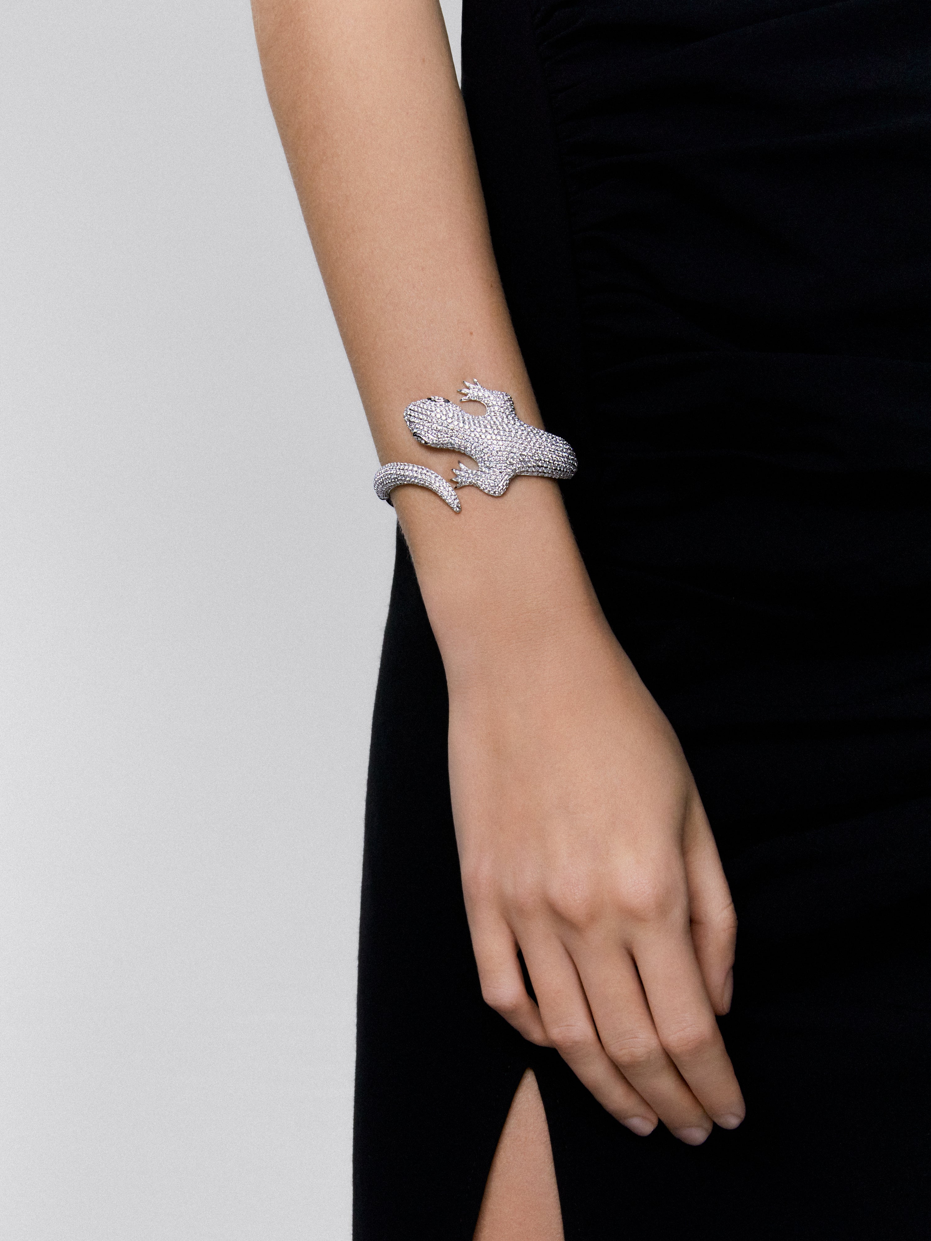 White gold salamander bracelet with diamonds