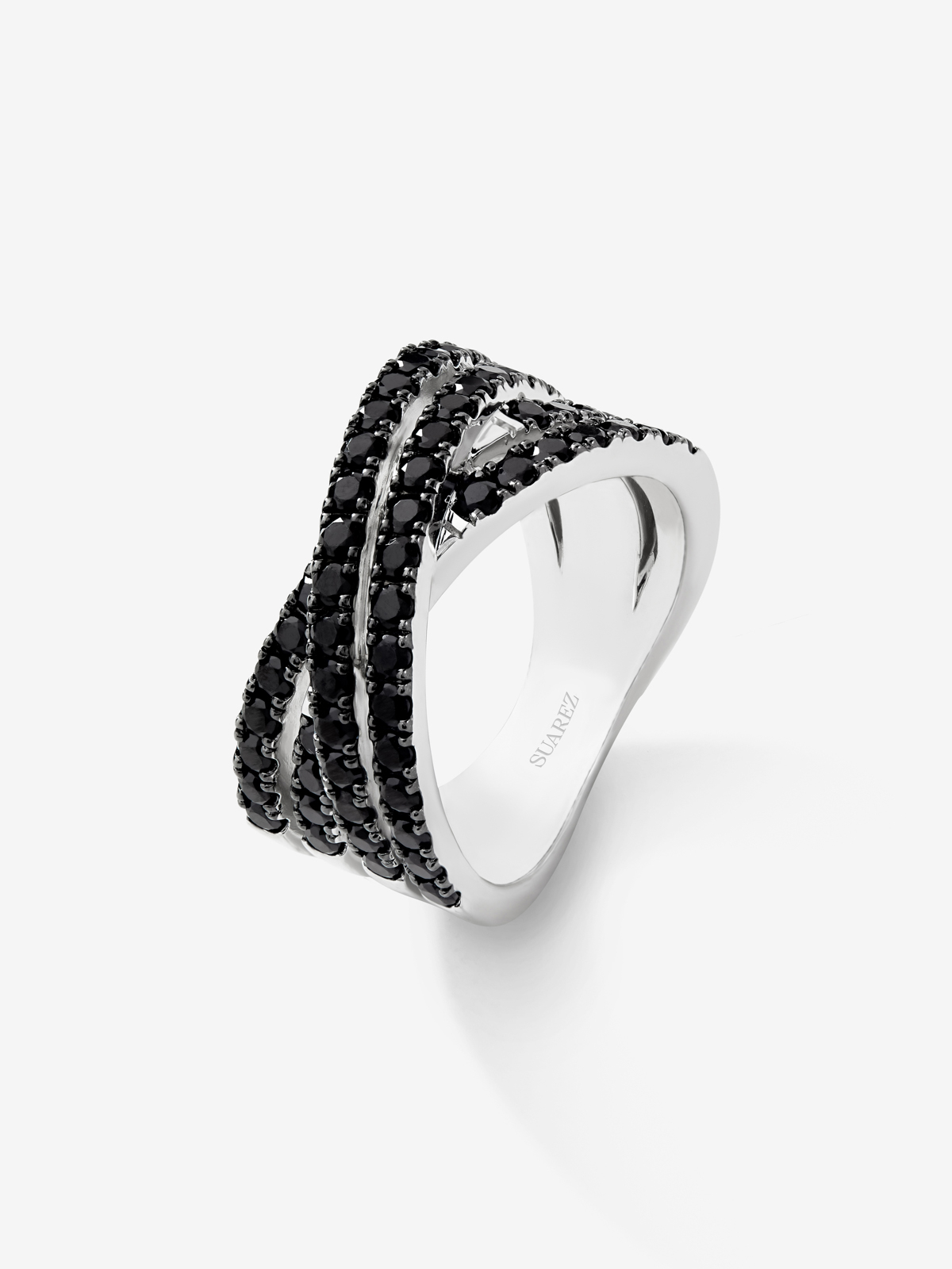 925 silver cross ring with brilliant-cut black spinels