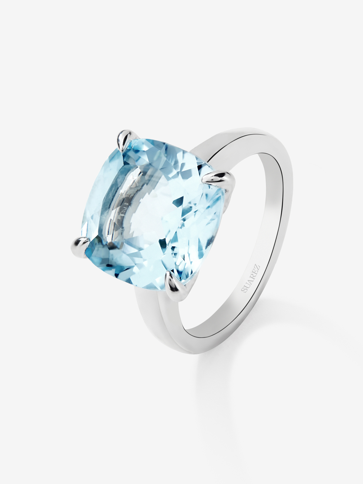 925 Silver Ring with Topaz
