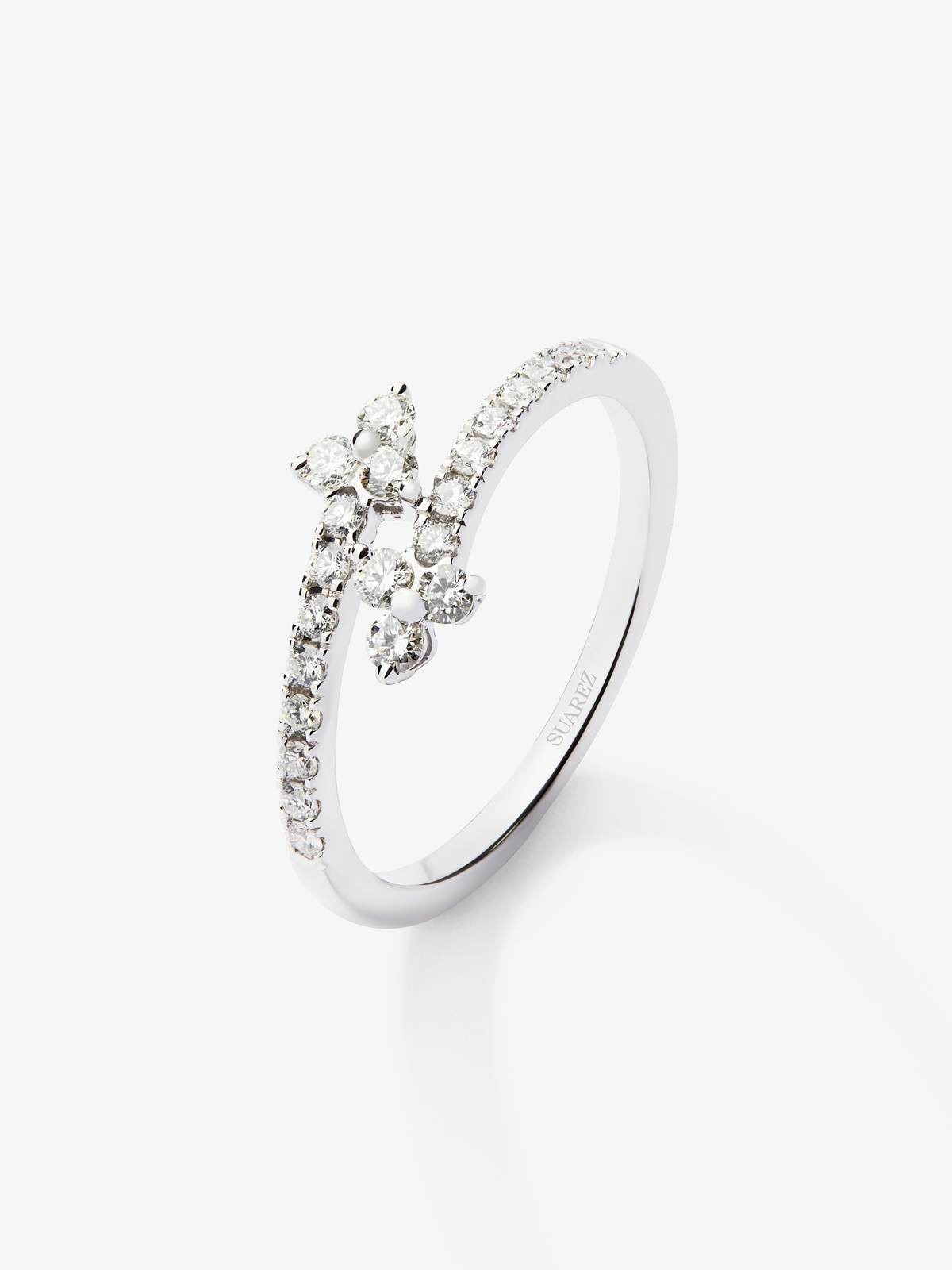 You and me ring in 18K white gold with 22 brilliant-cut diamonds with a total of 0.17 cts