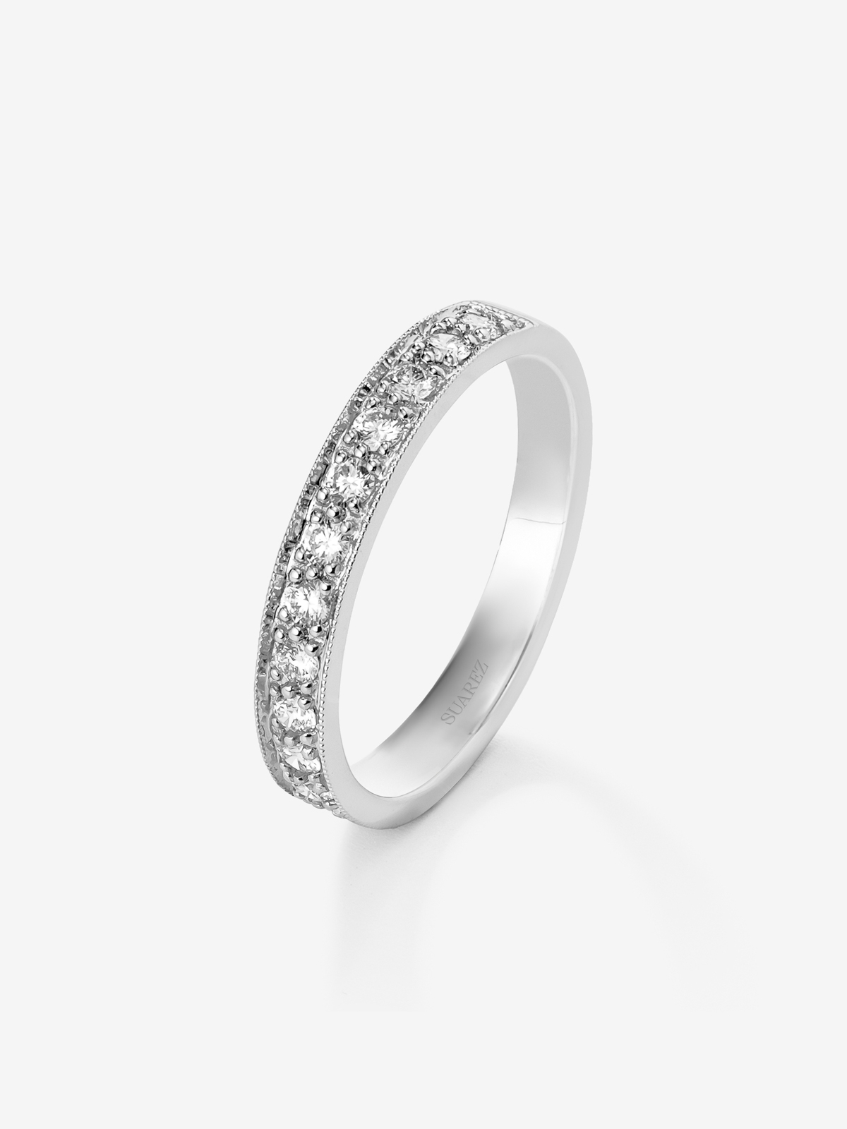 Half ring in 18K white gold with 13 brilliant-cut diamonds with a total of 0.36 cts