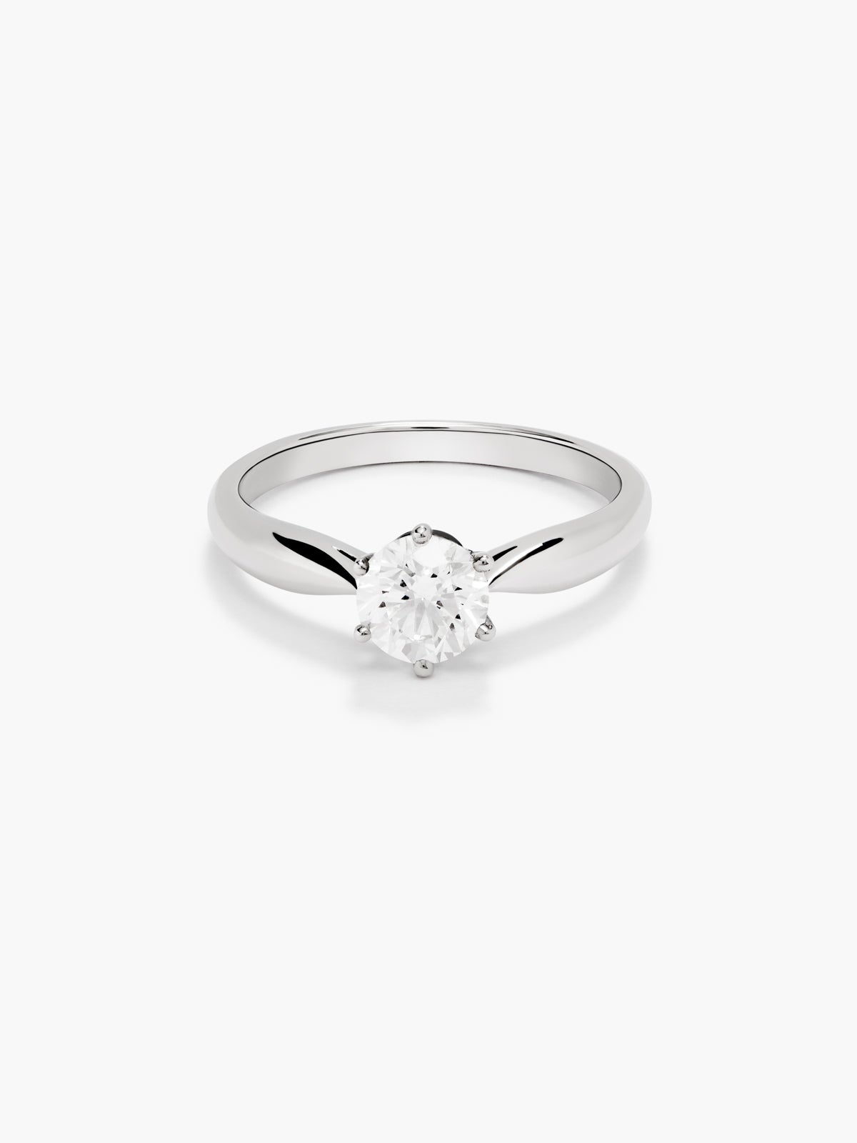 White gold engagement ring with diamond