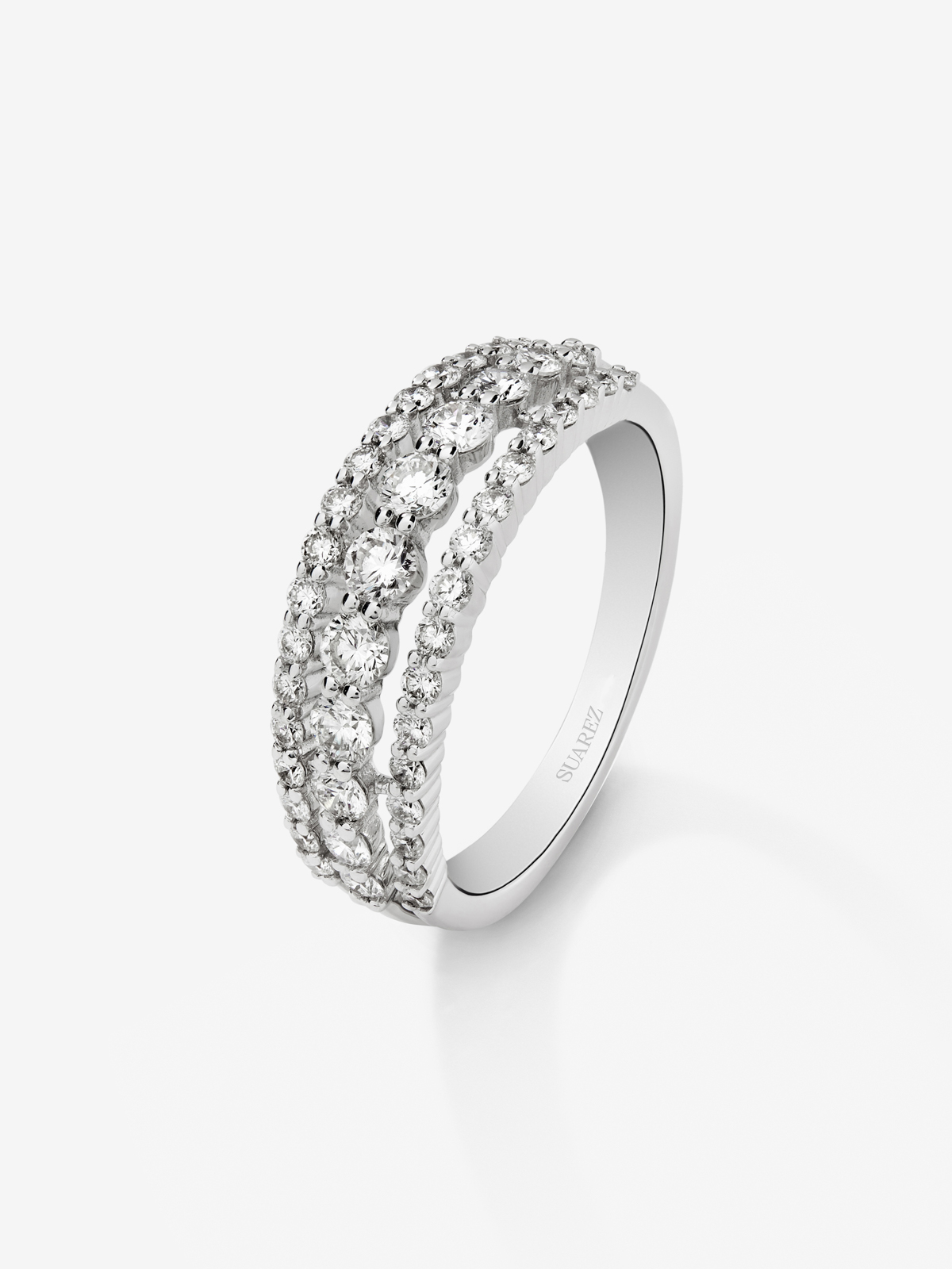 18K white gold triple ring with 45 brilliant-cut diamonds with a total of 0.93 cts