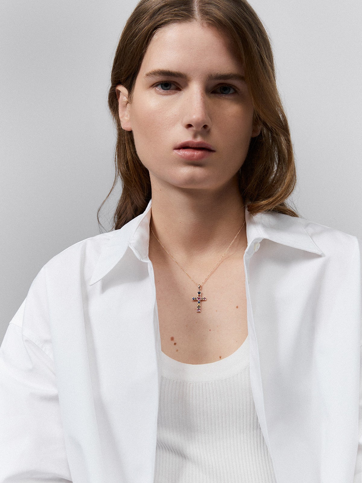 18K Rose Gold Cross Pendant Chain with Sapphire